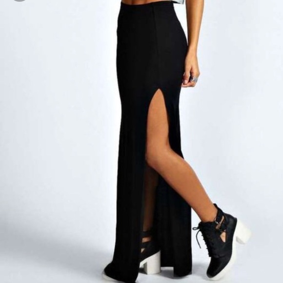 Le Chateau Black Thigh High Double Slit Maxi Skirt